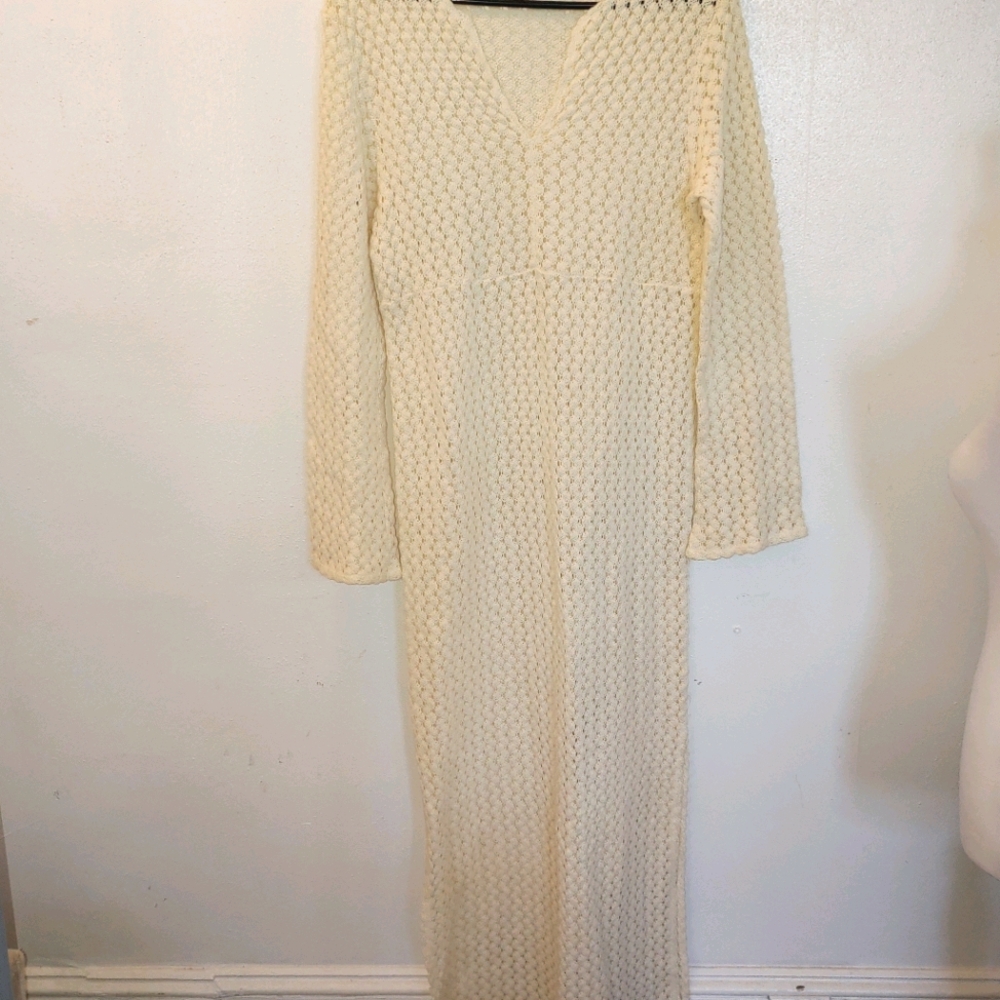 Long sleeve knit dress